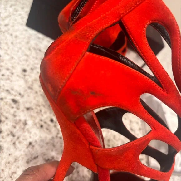 Women’s Size 8 Giuseppe Zanotti Red Suede Strappy Sandals - Picture 7 of 13